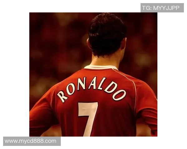 《天下足球球星篇：璀璨星光点亮绿茵场，传奇足坛风云再起》