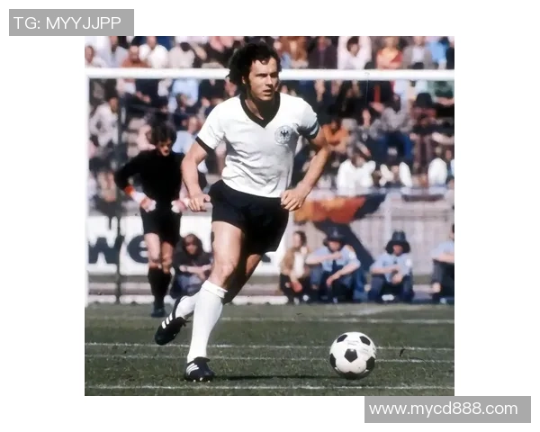 世界足球历史第一球星是谁足坛巅峰人物的传奇与成就分析